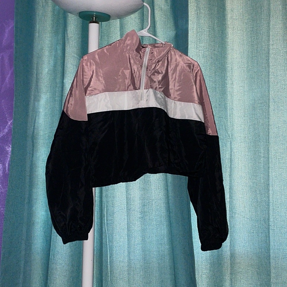 •half zipper cropped wind jacket•